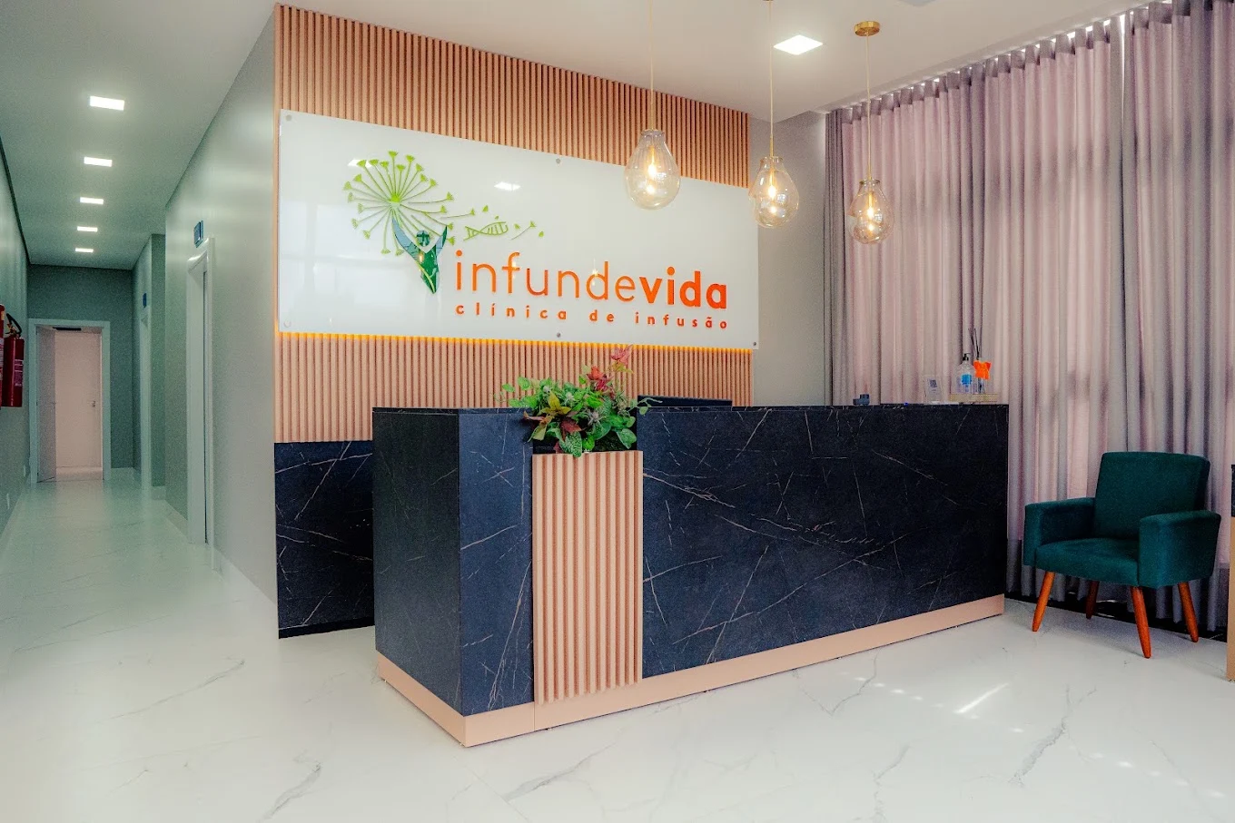 Recepção da clínica Infunde Vida em Sorriso — MT
